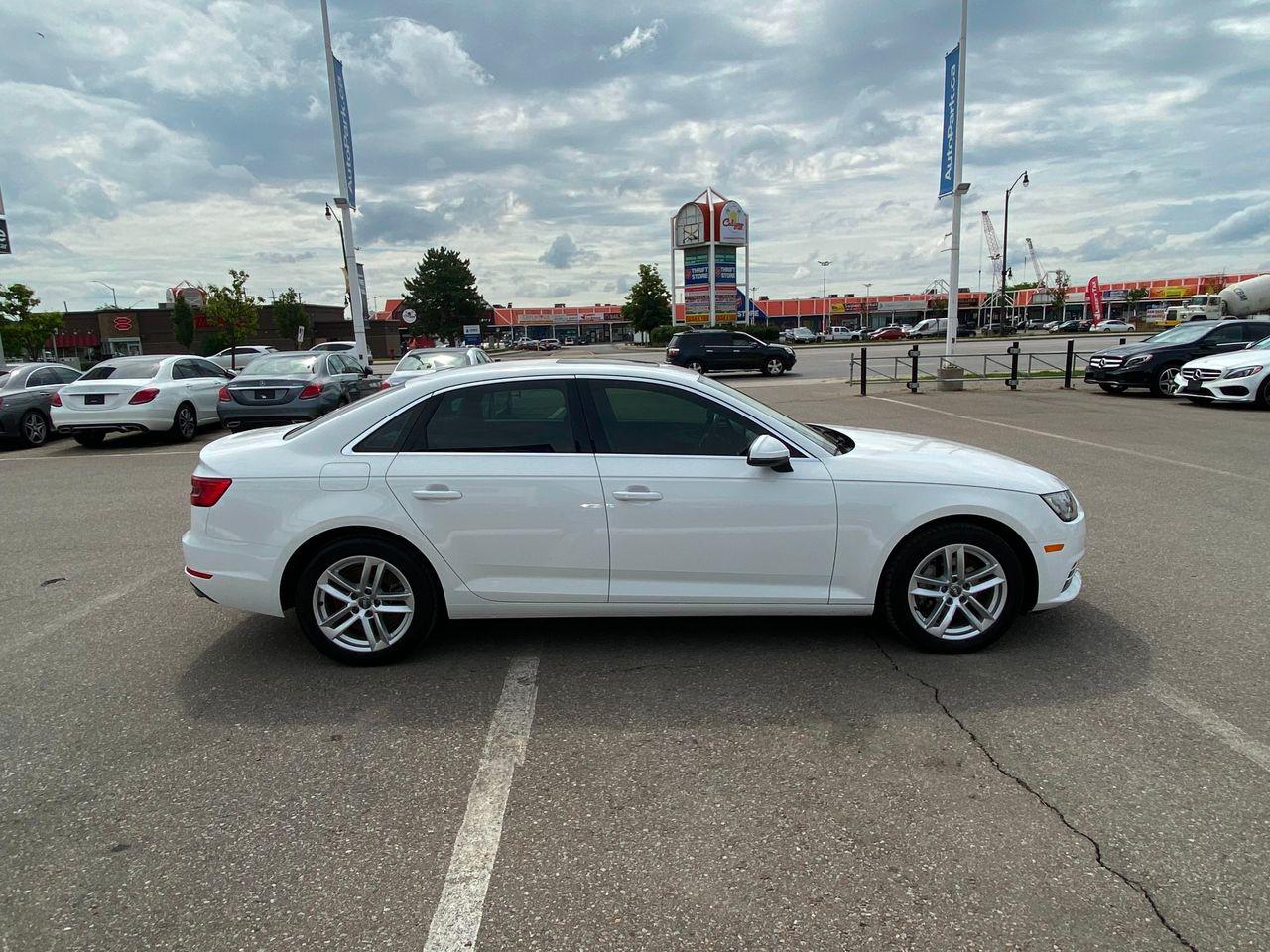 2017 Audi A4 Komfort-3