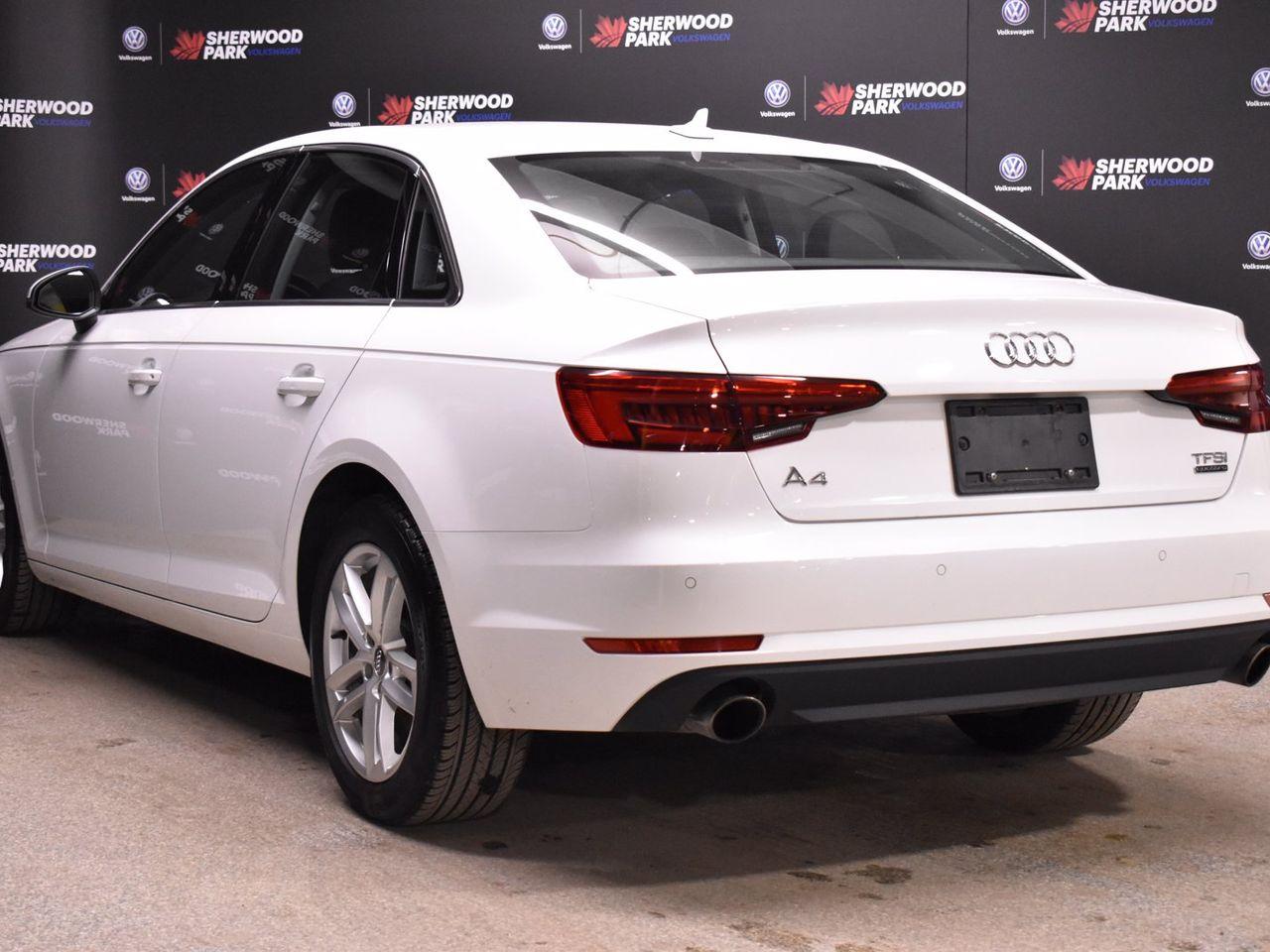2017 Audi A4 Komfort-2
