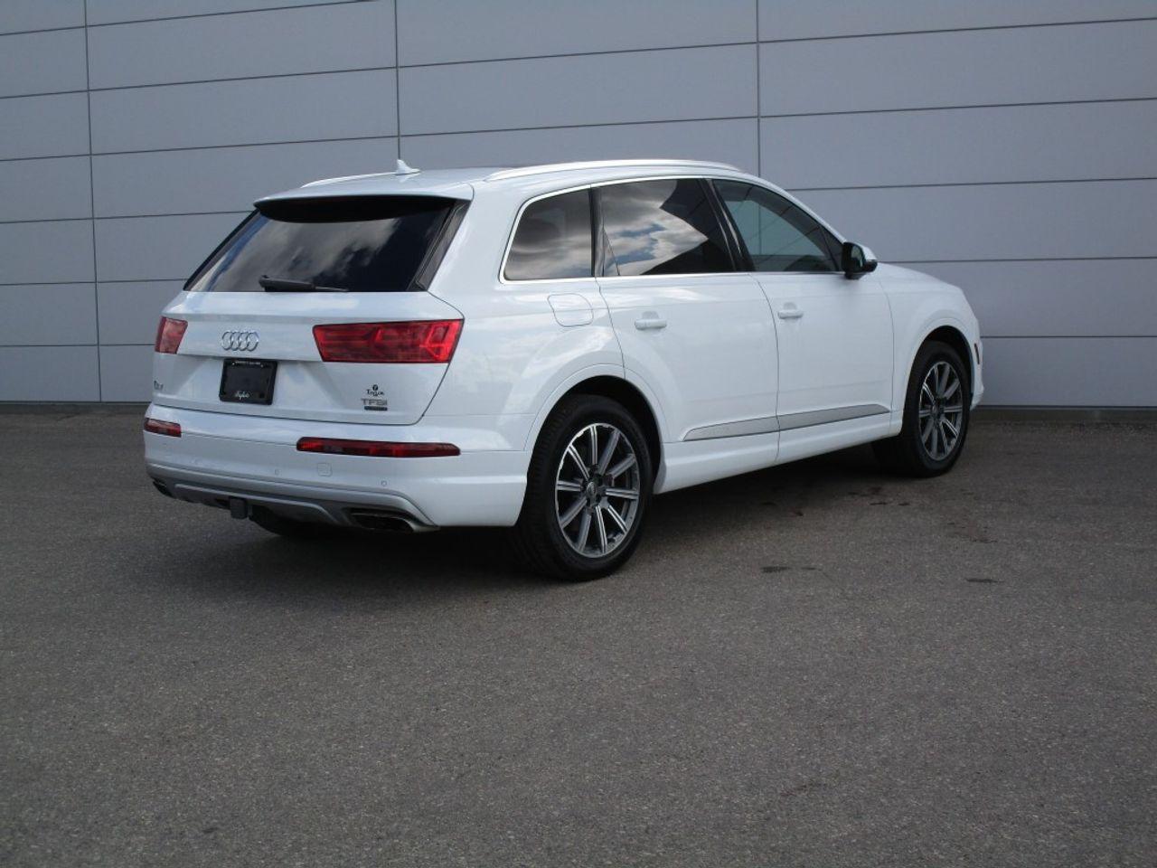 2017 Audi Q7 Technik-2