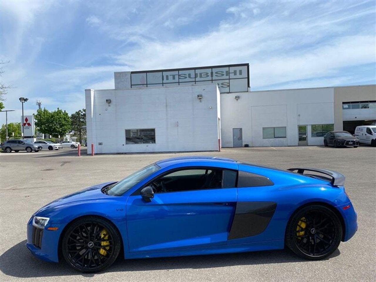2017 Audi R8 Quattro-2