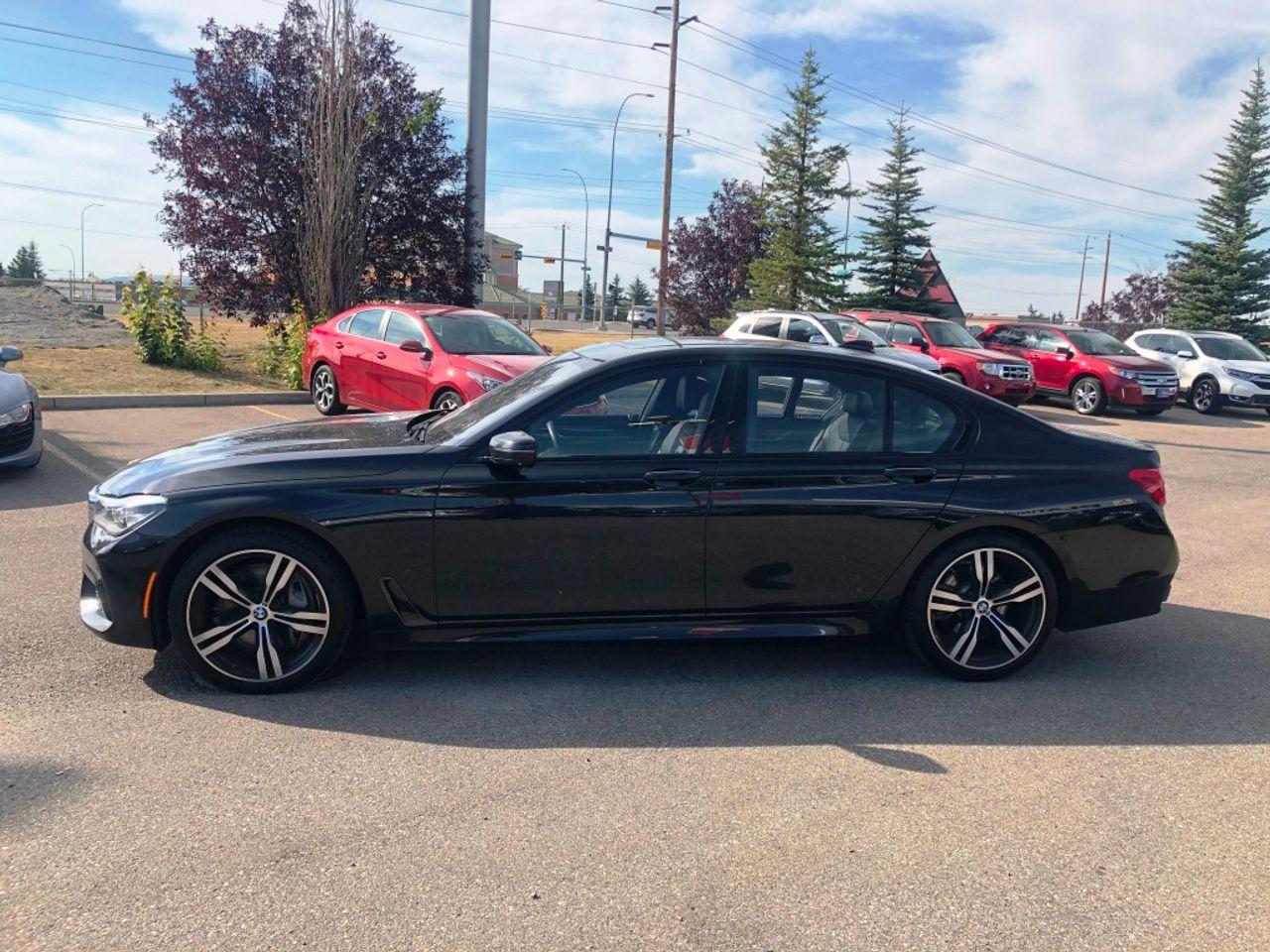 2017 BMW 7-Series 750i XDrive-3