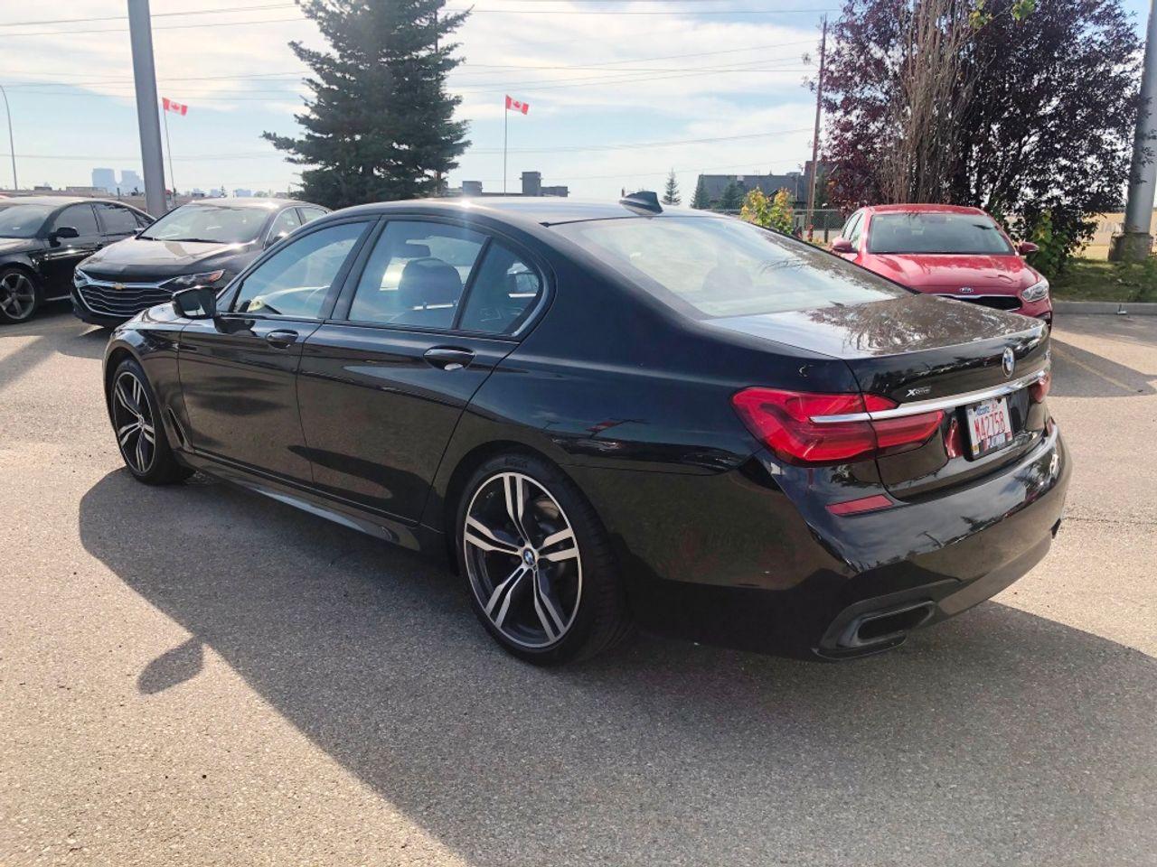 2017 BMW 7-Series 750i XDrive-4