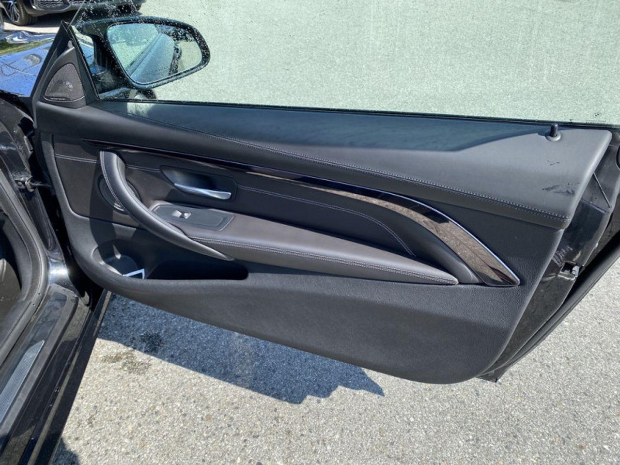 2017 BMW M4 -4