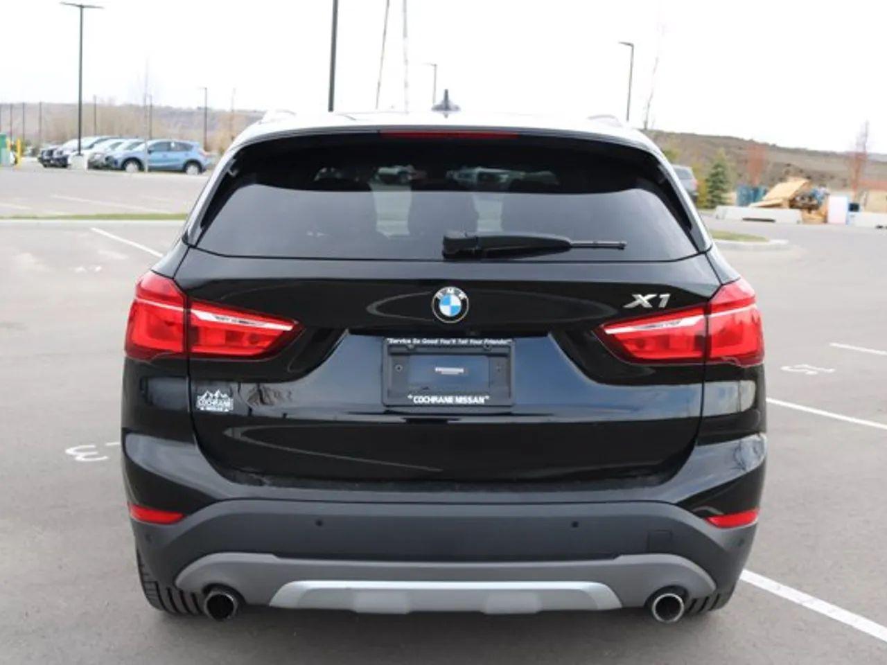 2017 BMW X1 XDrive28i-3