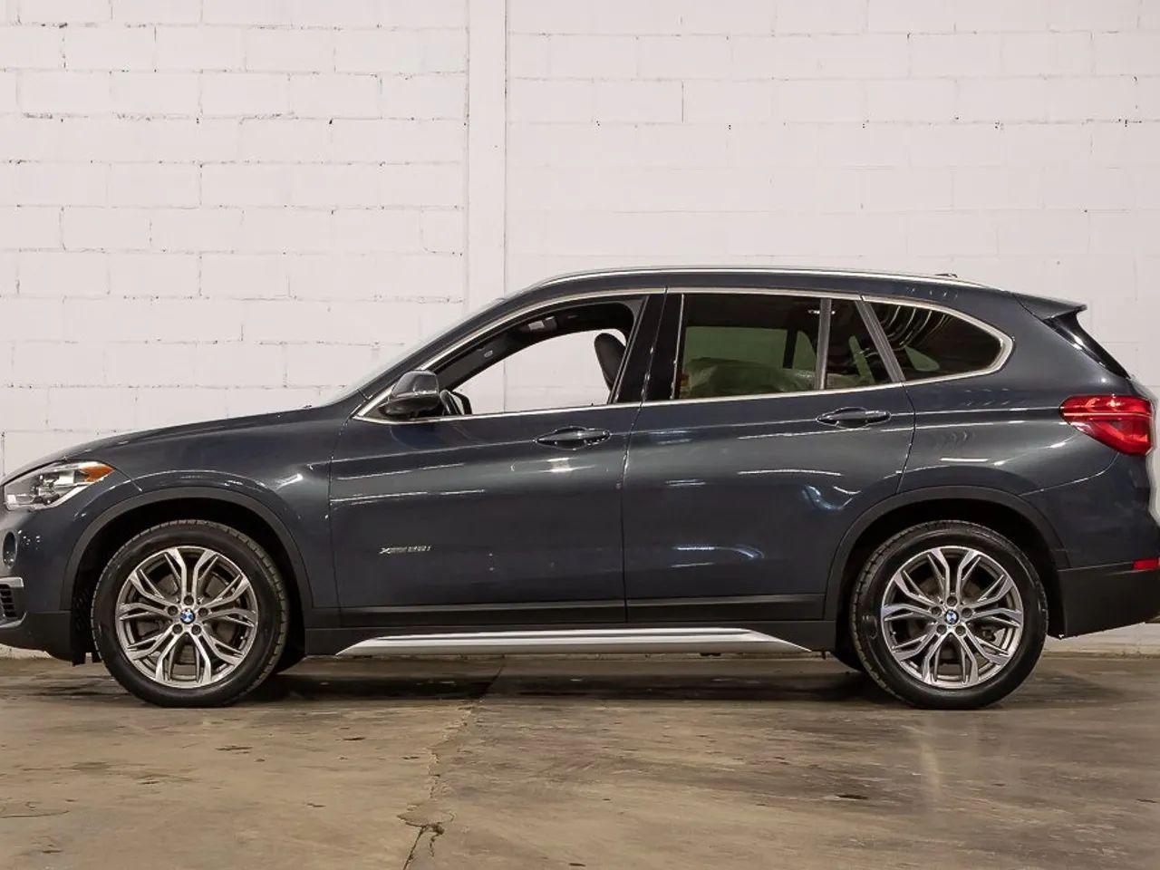 2017 BMW X1 Xdrive28i-3