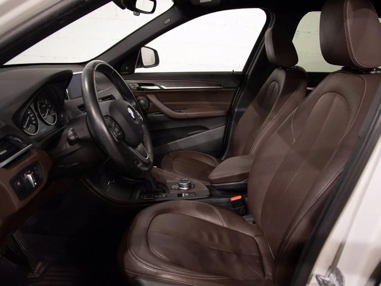 2017 BMW X1 Xdrive28i-3