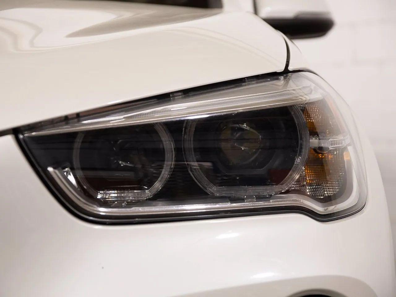 2017 BMW X1 Xdrive28i-4