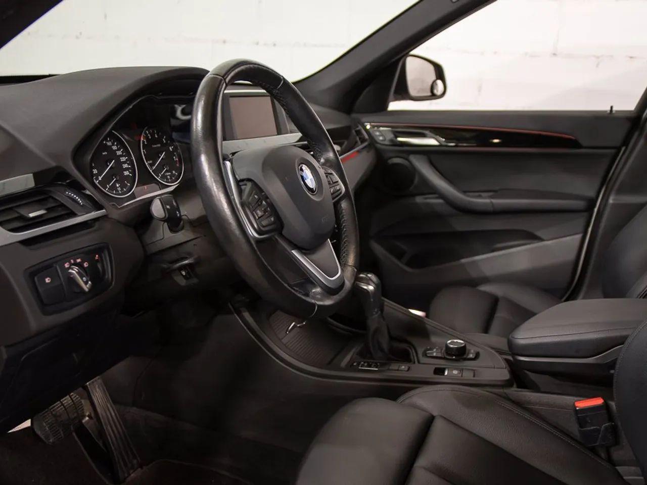 2017 BMW X1 Xdrive28i-2