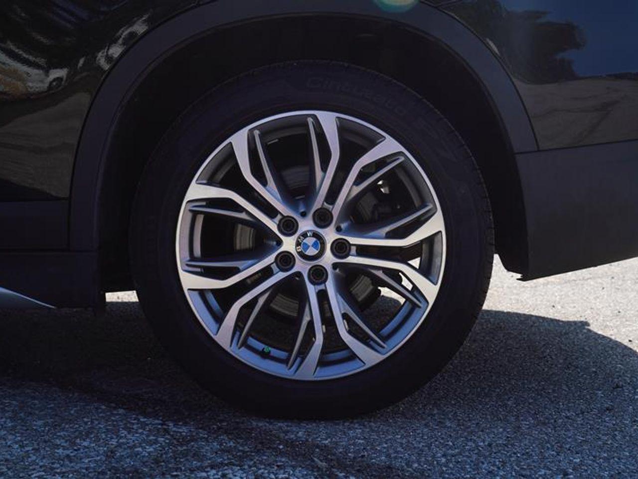 2017 BMW X1 Xdrive28i-2