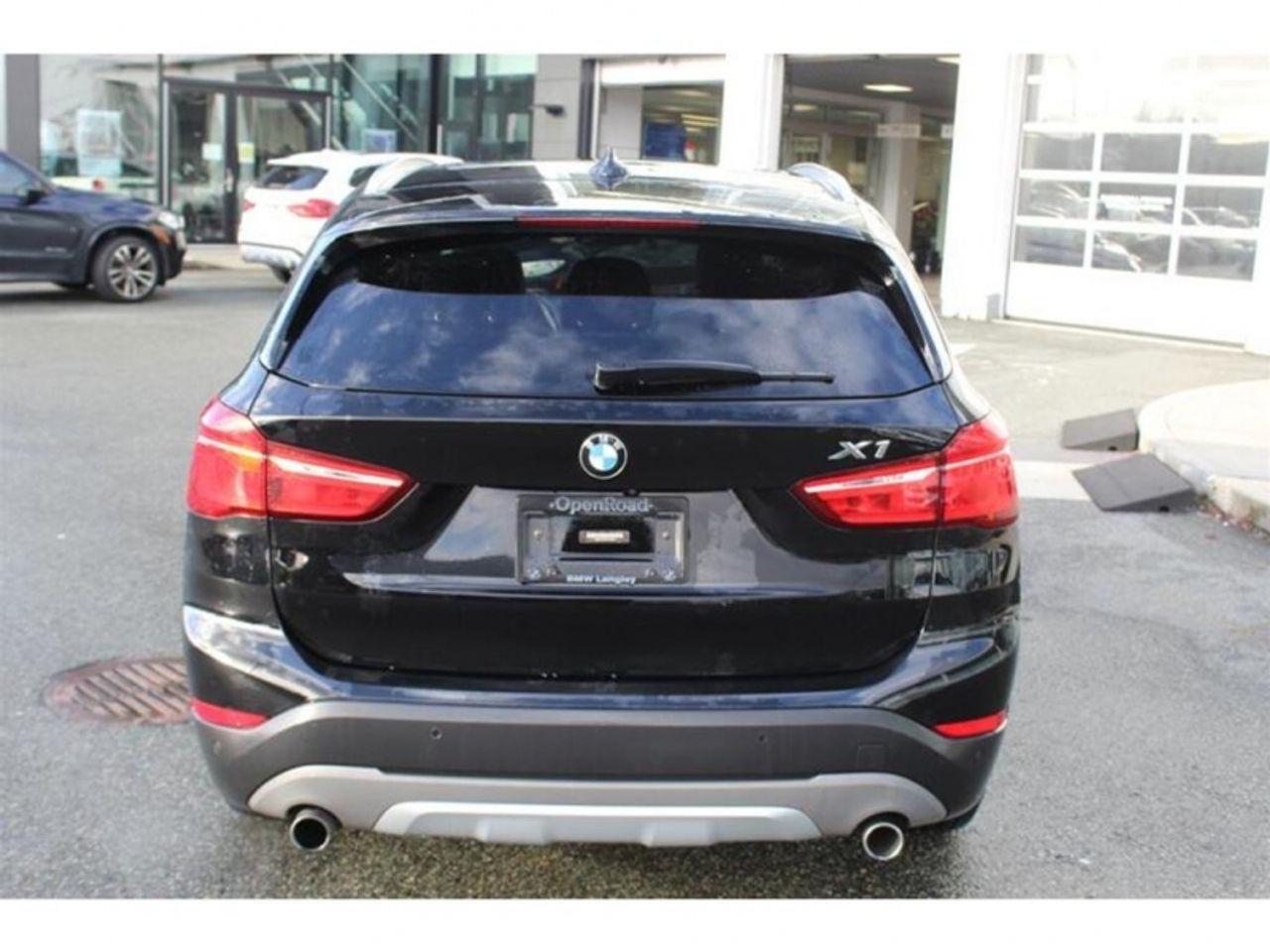2017 BMW X1 XDrive28i-3