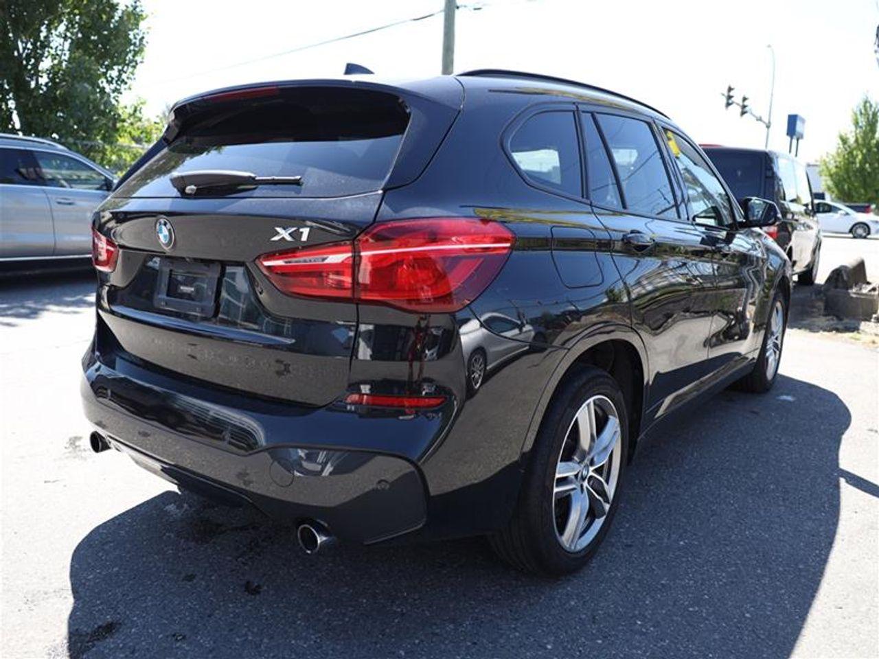 2017 BMW X1 Xdrive28i-4