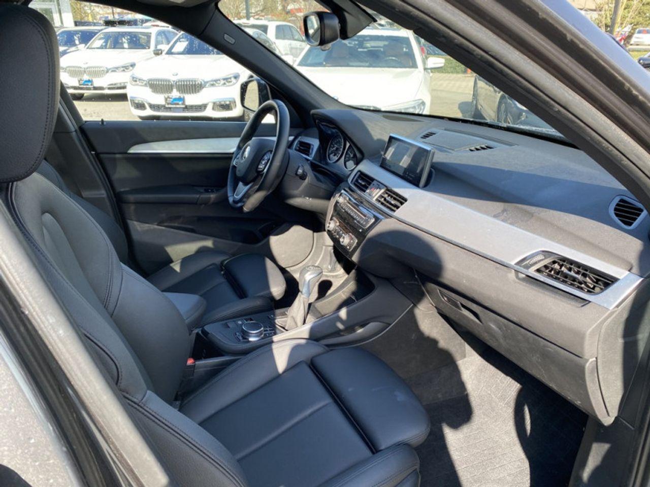 2017 BMW X1 Xdrive28i-3