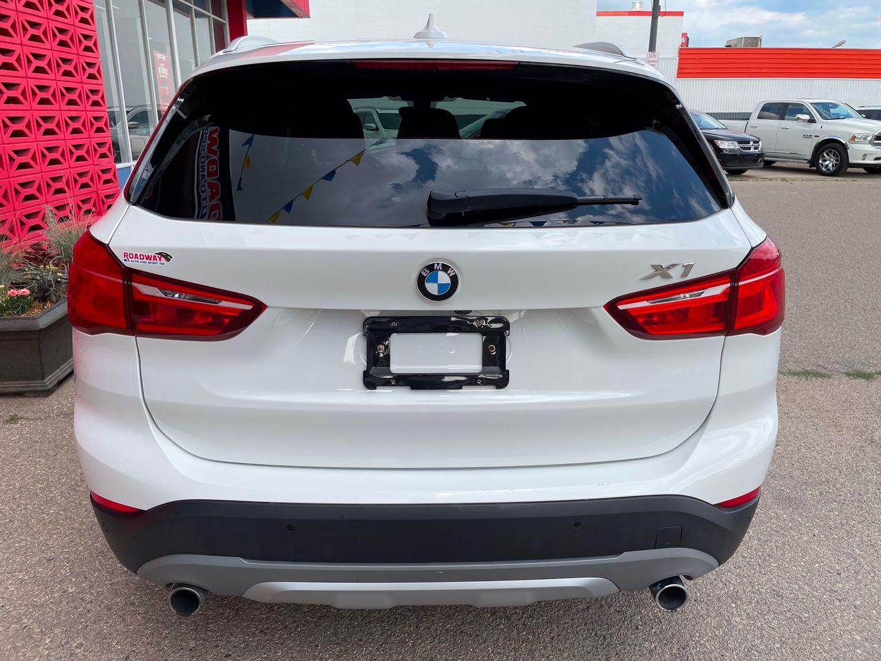 2017 BMW X1 Xdrive28i-3