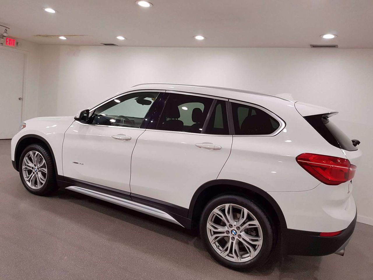 2017 BMW X1 Xdrive28i-4