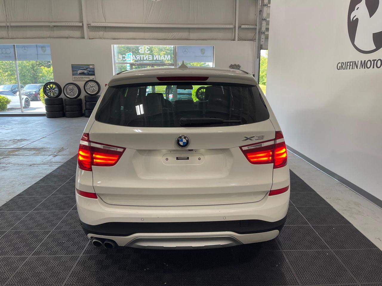 2017 BMW X3 Xdrive28i-3