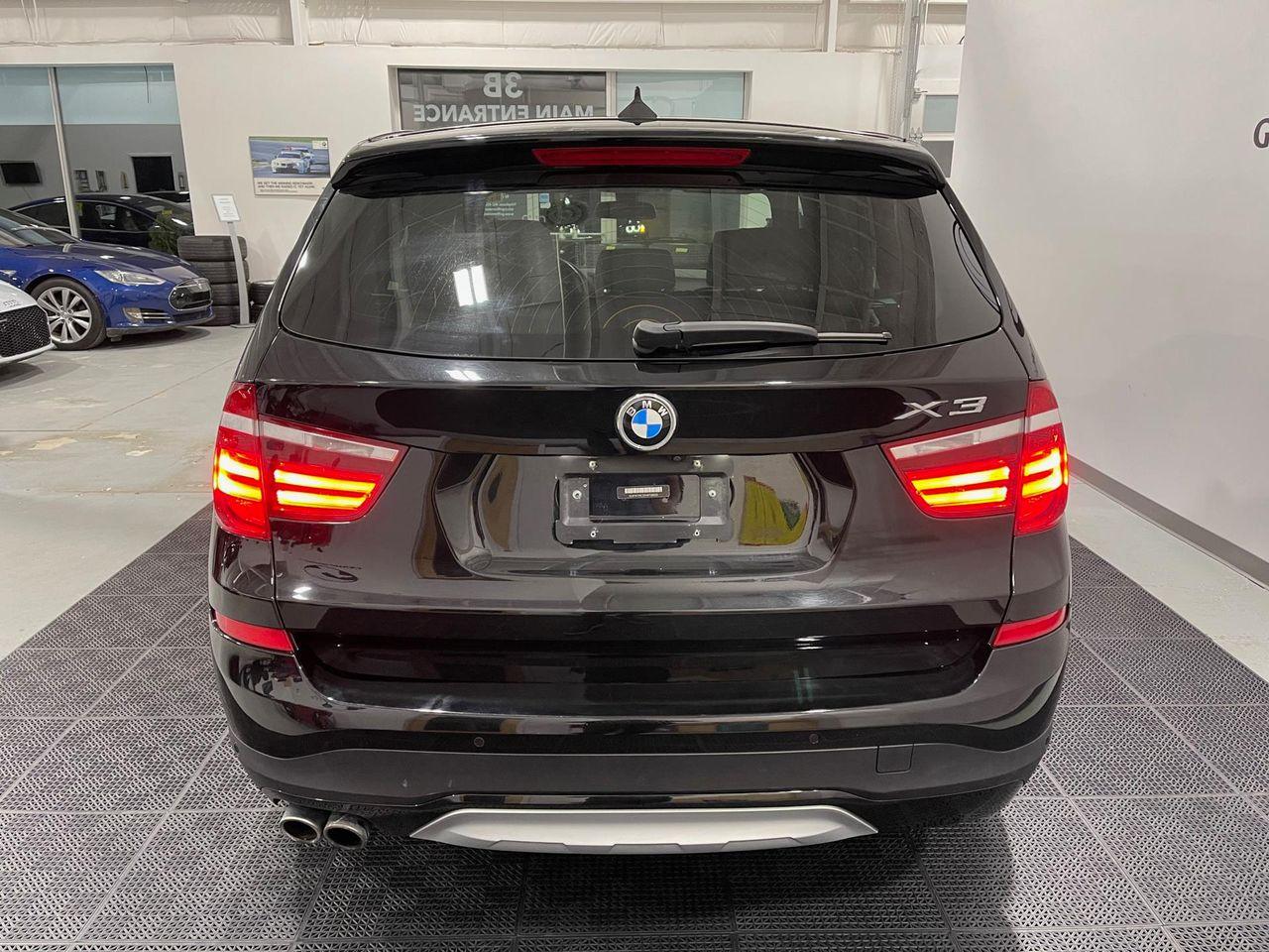 2017 BMW X3 Xdrive28i-3