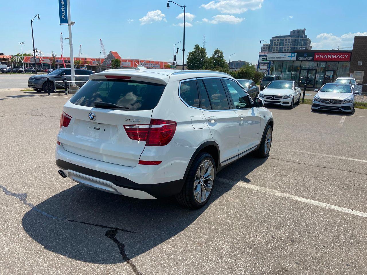 2017 BMW X3 Xdrive28i-3