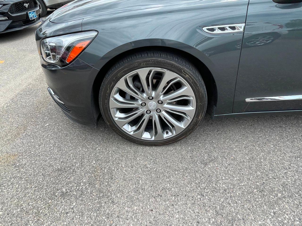 2017 Buick LaCrosse Essence-4