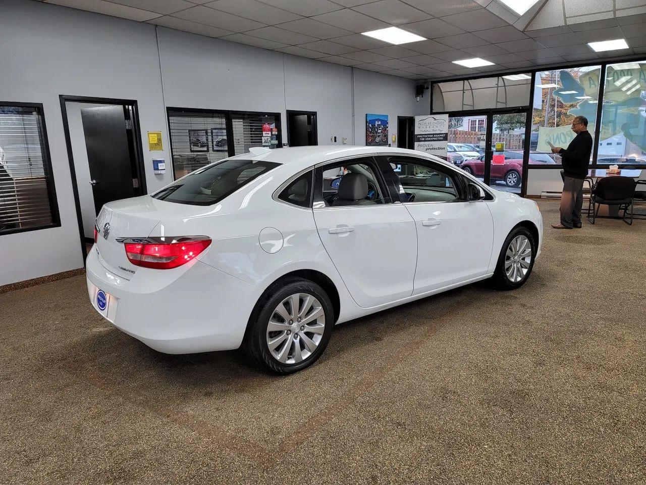 2017 Buick Verano 1SV-4