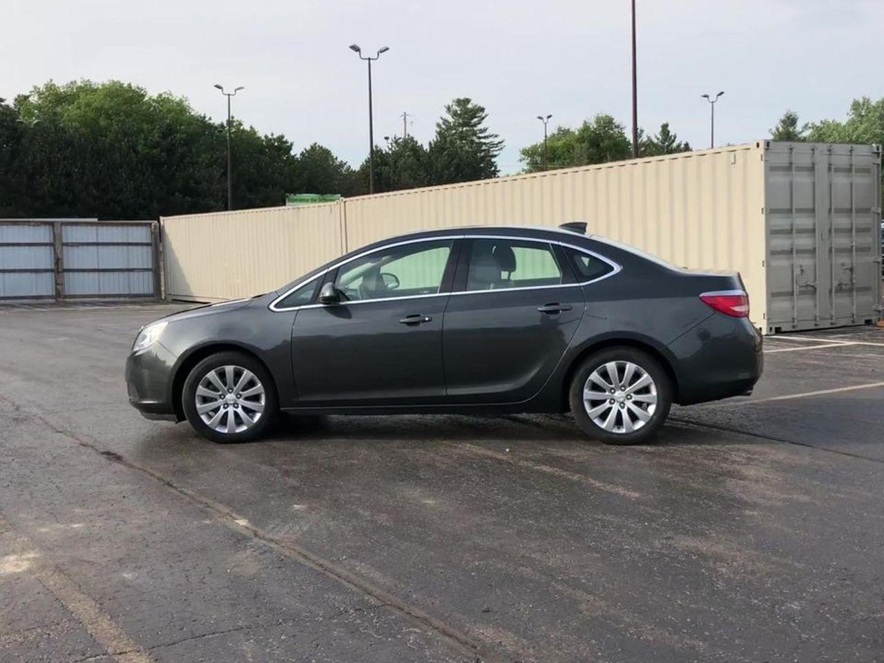 2017 Buick Verano 1SV-4
