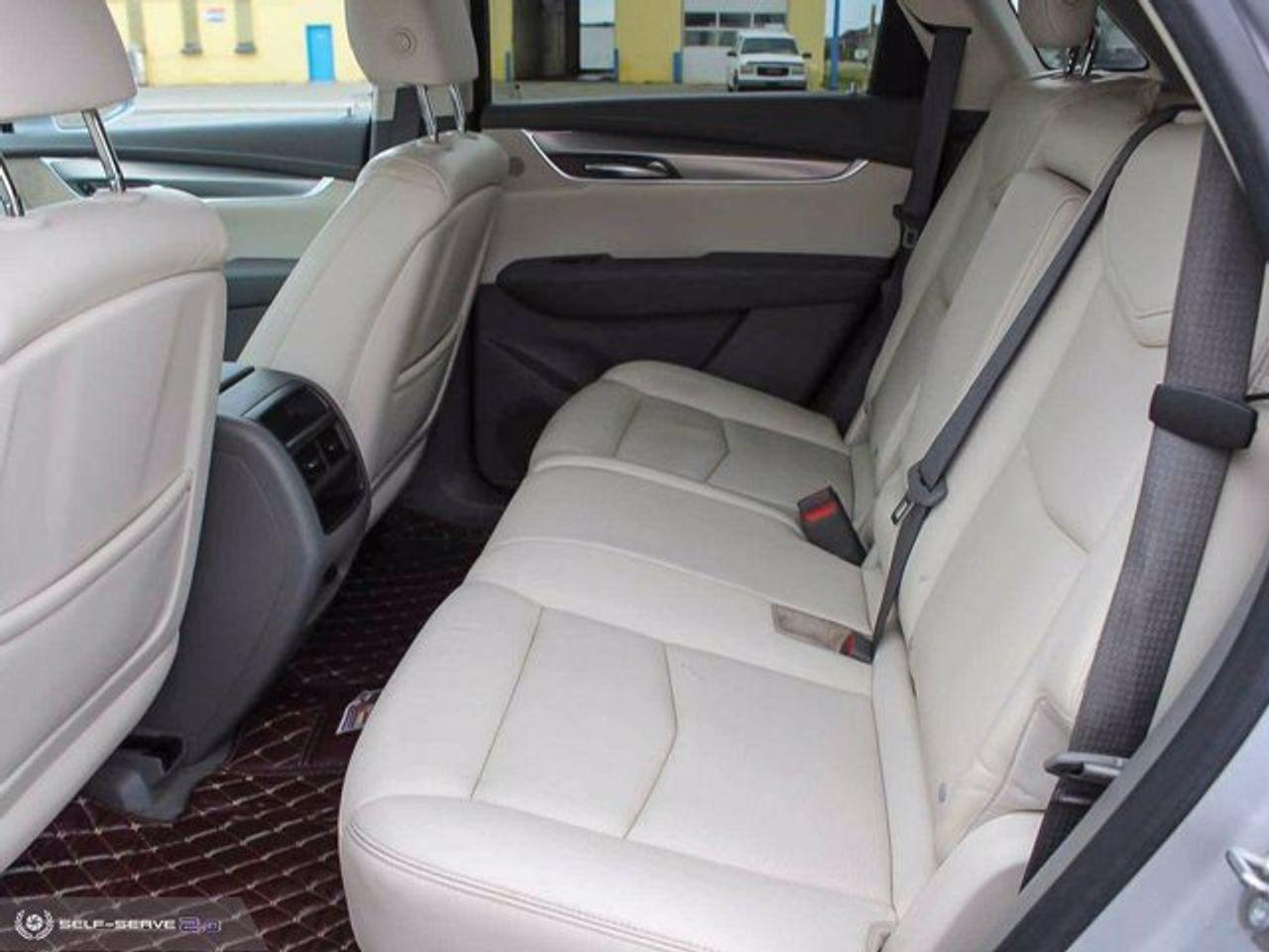 2017 Cadillac XT5 Luxury-4