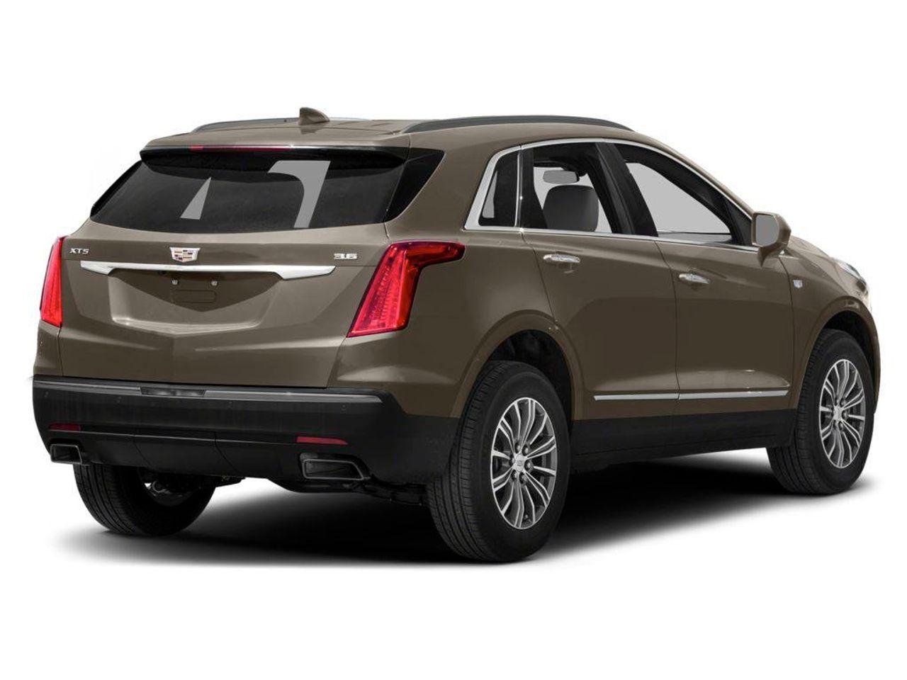 2017 Cadillac XT5 Luxury-2