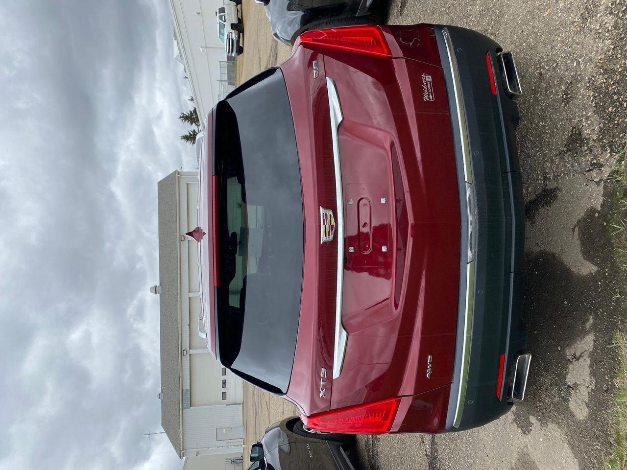 2017 Cadillac XT5 Luxury-4