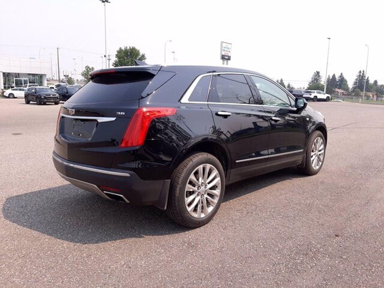 2017 Cadillac XT5 Platinum-3