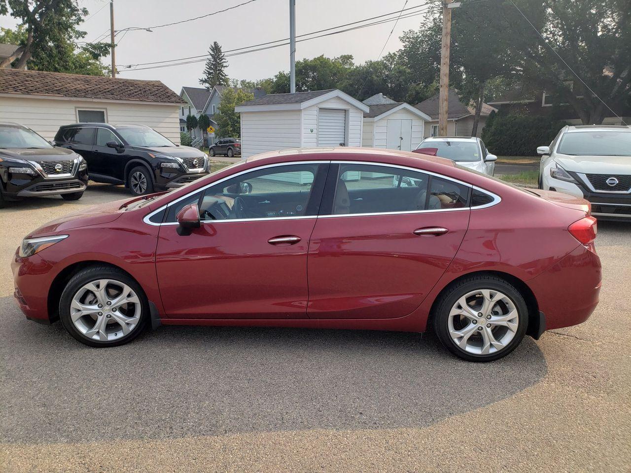 2017 Chevrolet Cruze Premier-2