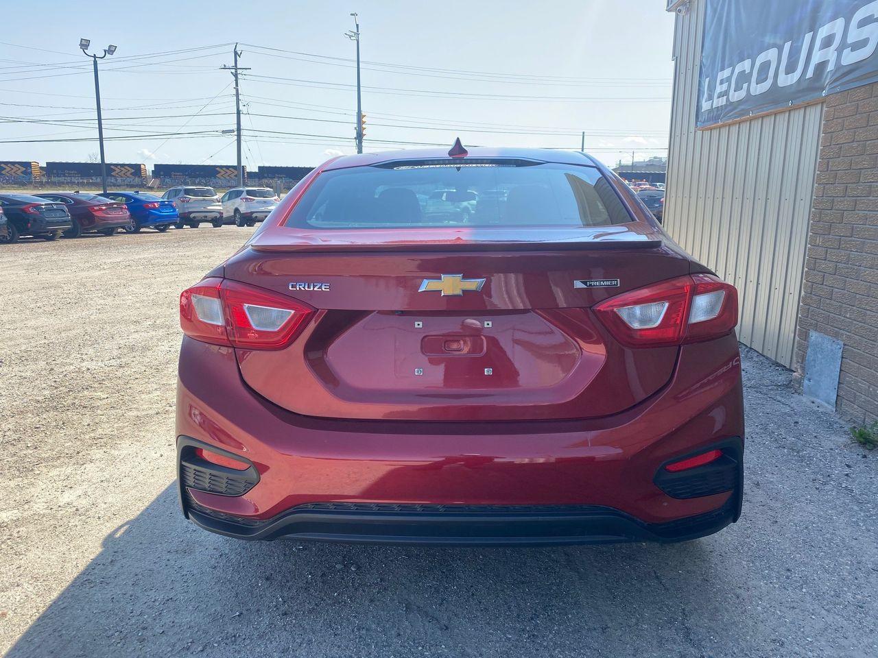 2017 Chevrolet Cruze Premier-3