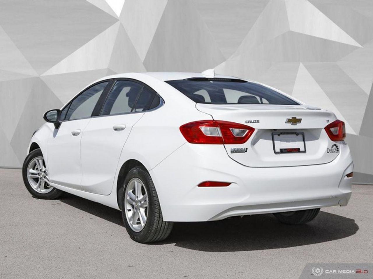 2017 Chevrolet Cruze -3