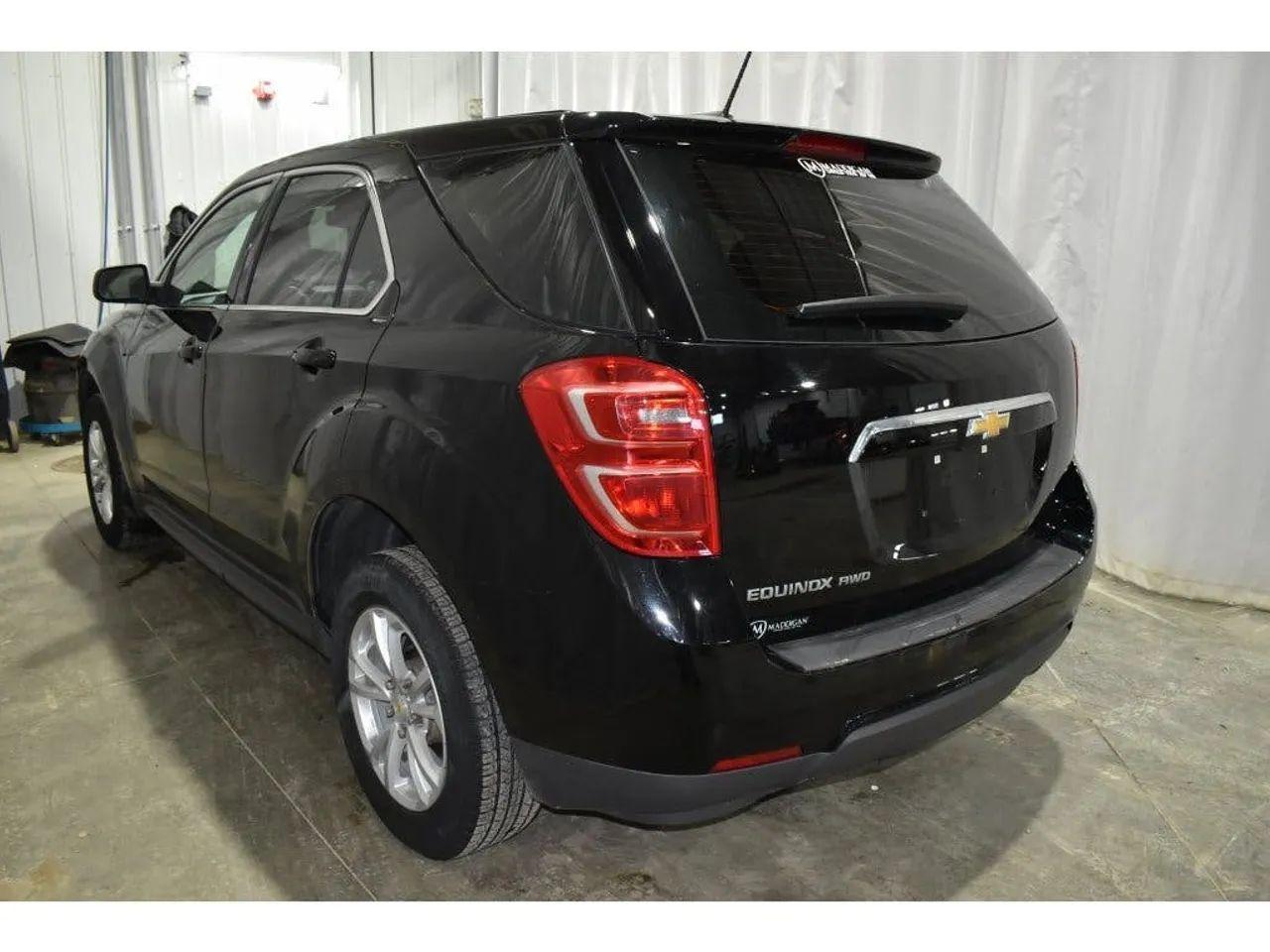 2017 Chevrolet Equinox LS-3