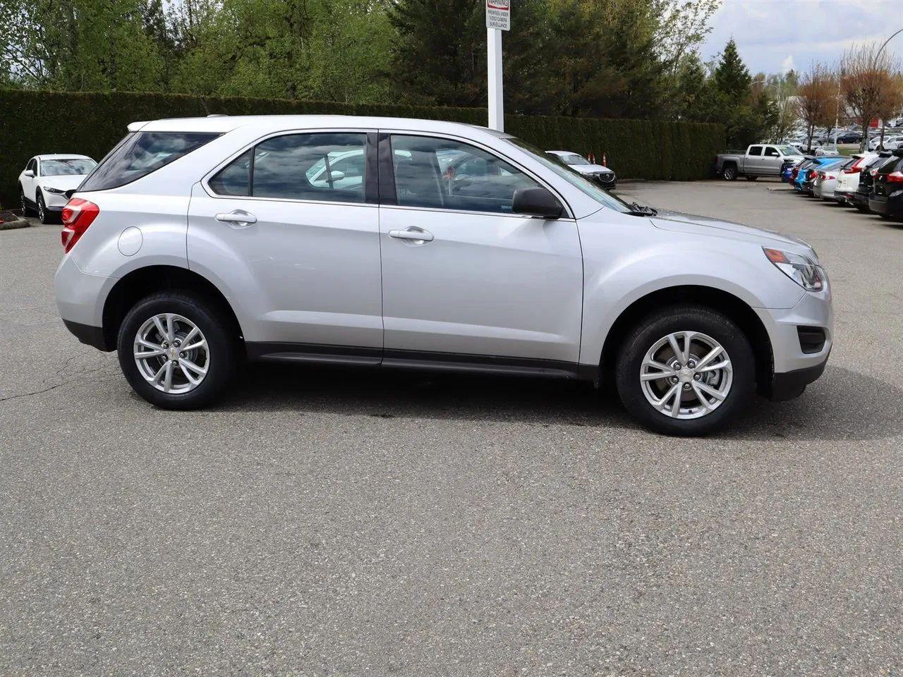 2017 Chevrolet Equinox LS-3