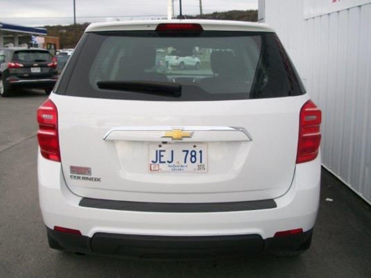 2017 Chevrolet Equinox LS-4
