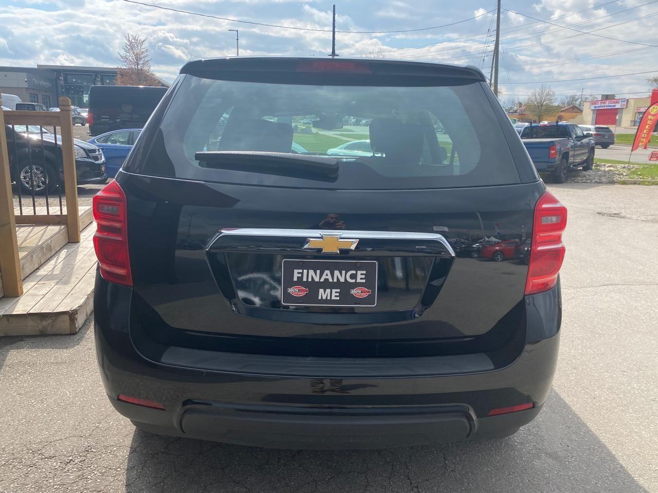 2017 Chevrolet Equinox LS-2