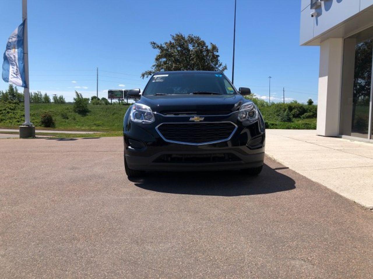 2017 Chevrolet Equinox LS-2