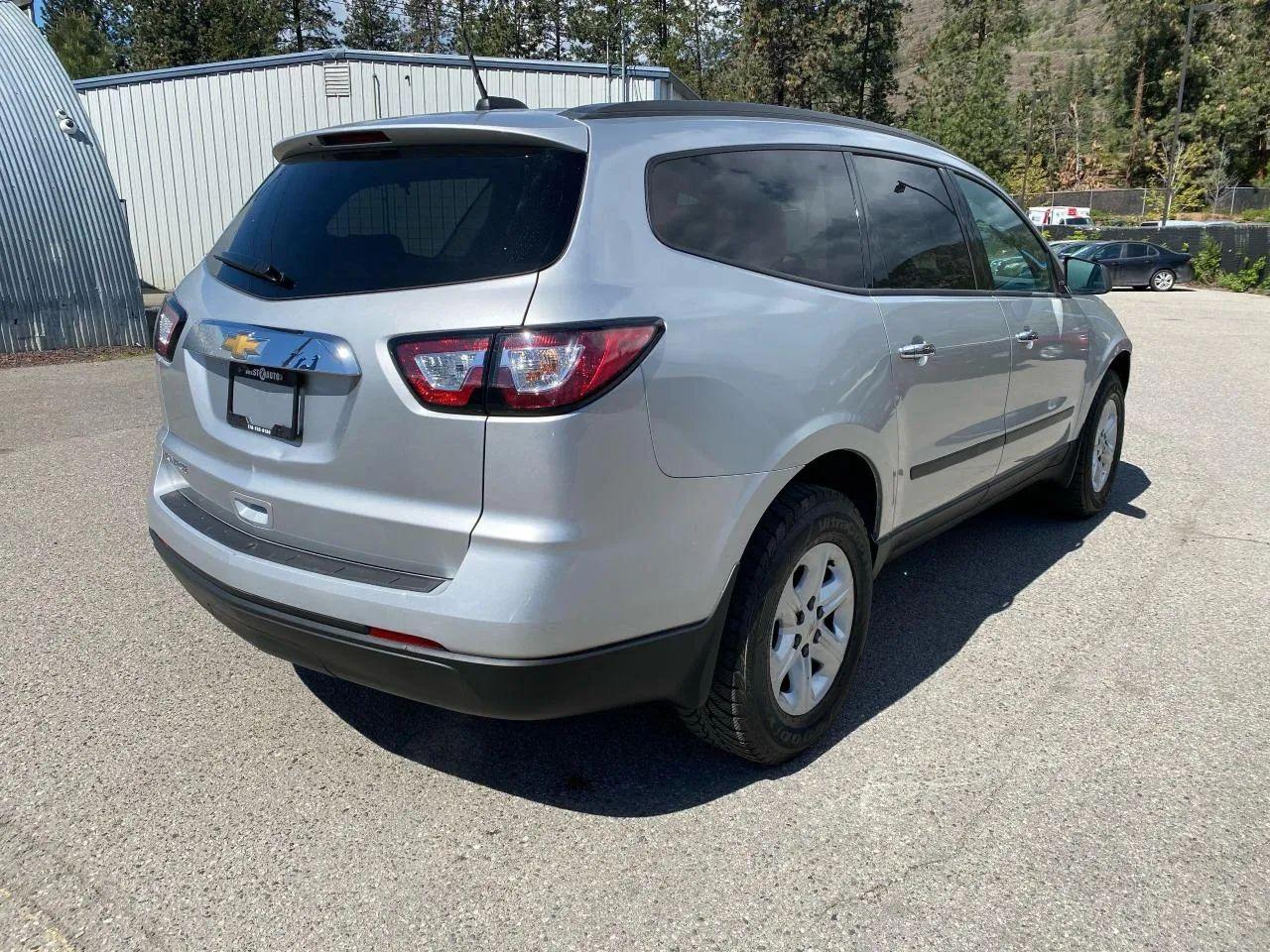 2017 Chevrolet Traverse LS-4