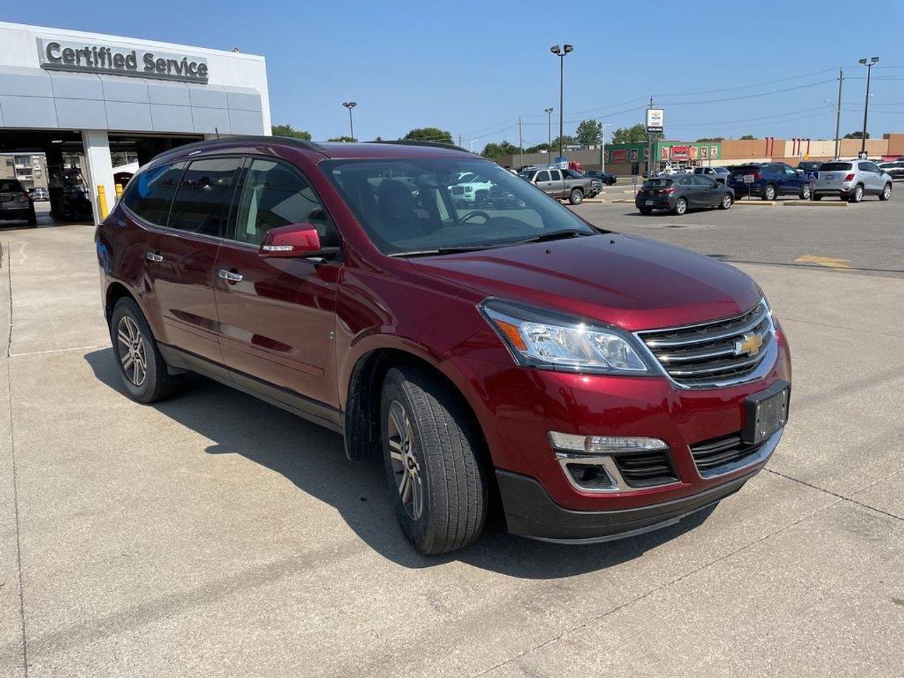 2017 Chevrolet Traverse LT-2