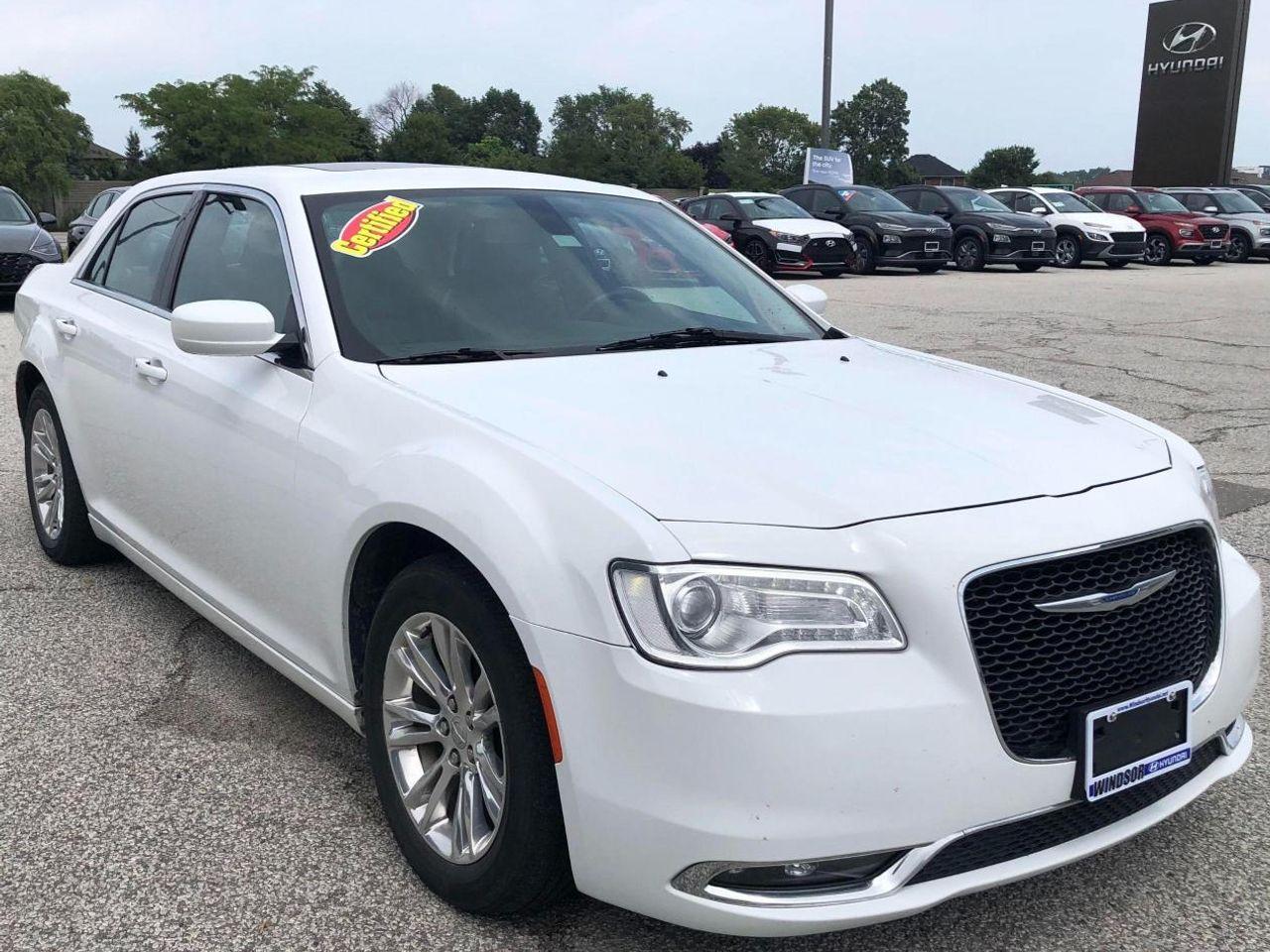 2017 Chrysler 300 Limited-2