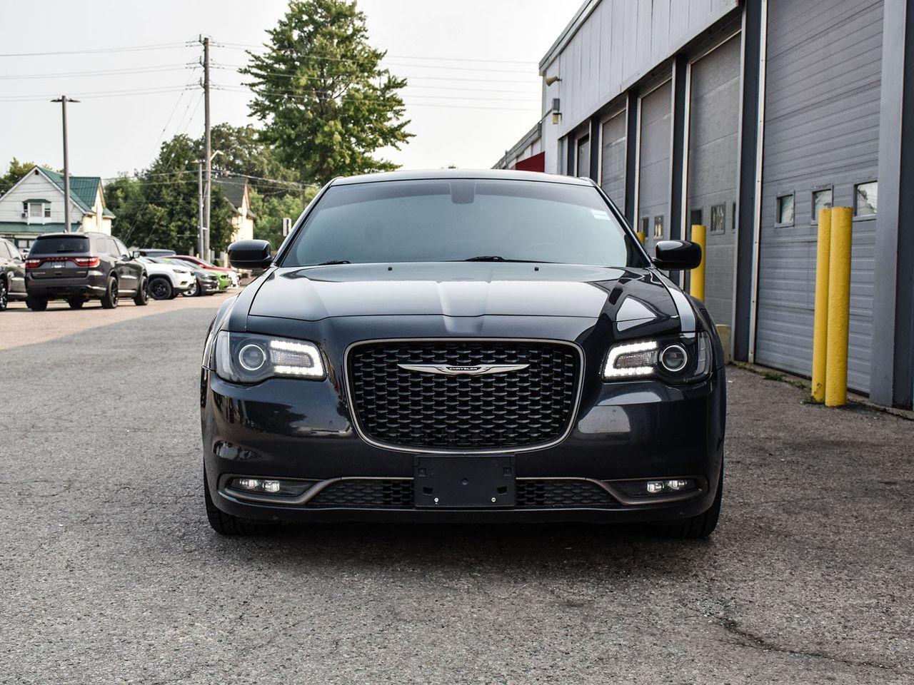 2017 Chrysler 300 S-3