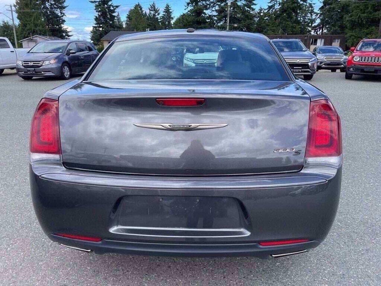 2017 Chrysler 300 S-3