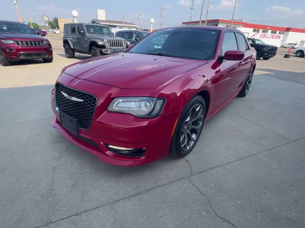 2017 Chrysler 300 S-4