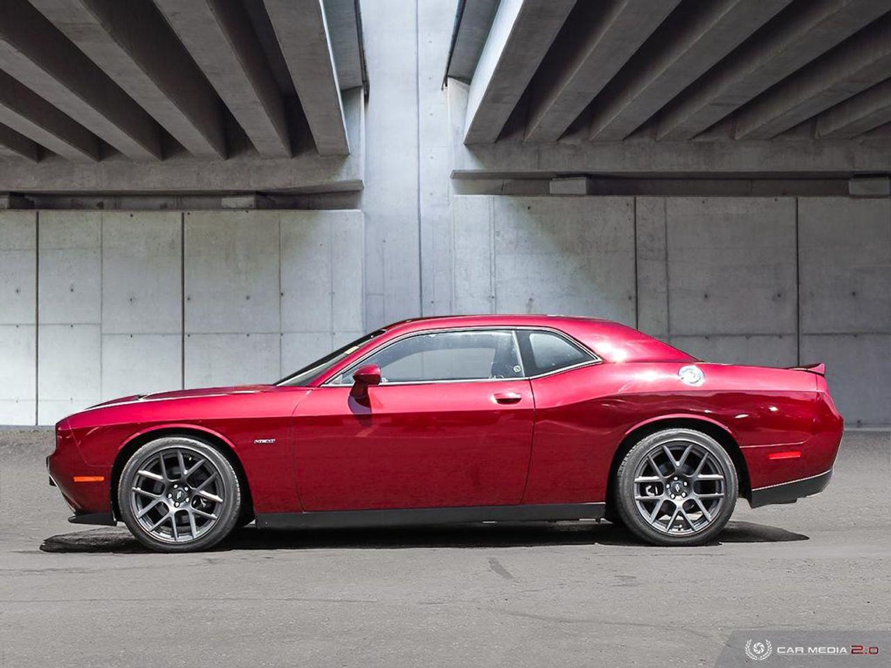 2017 Dodge Challenger R/T-2