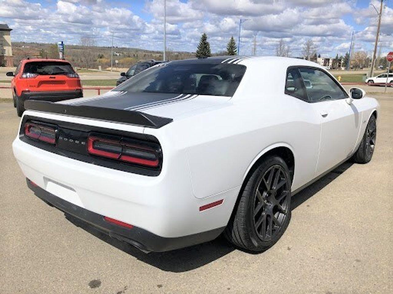 2017 Dodge Challenger R/T-4