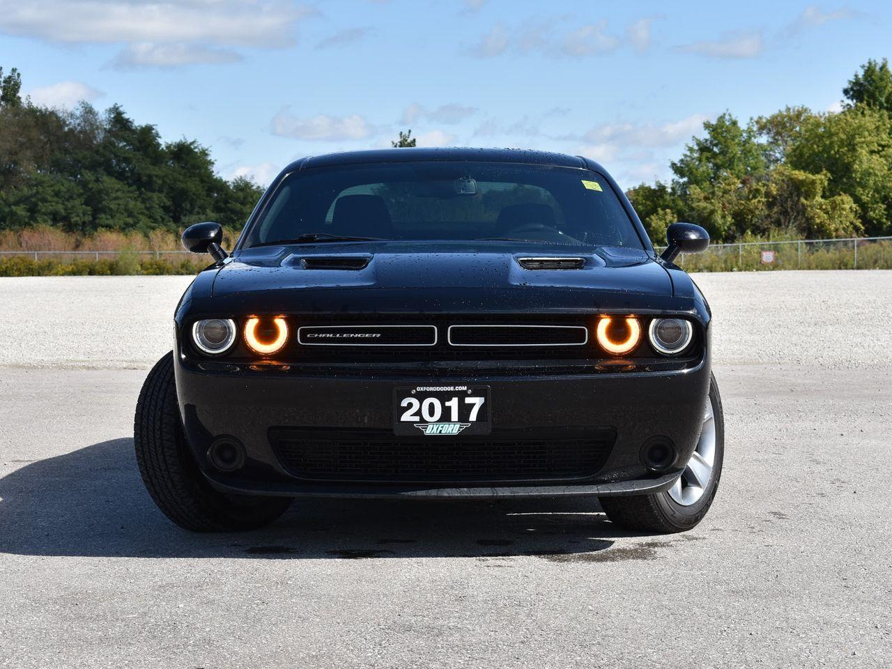 2017 Dodge Challenger SXT-3