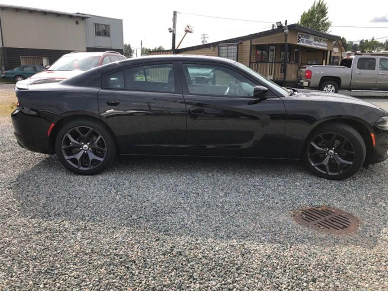 2017 Dodge Charger SXT-3