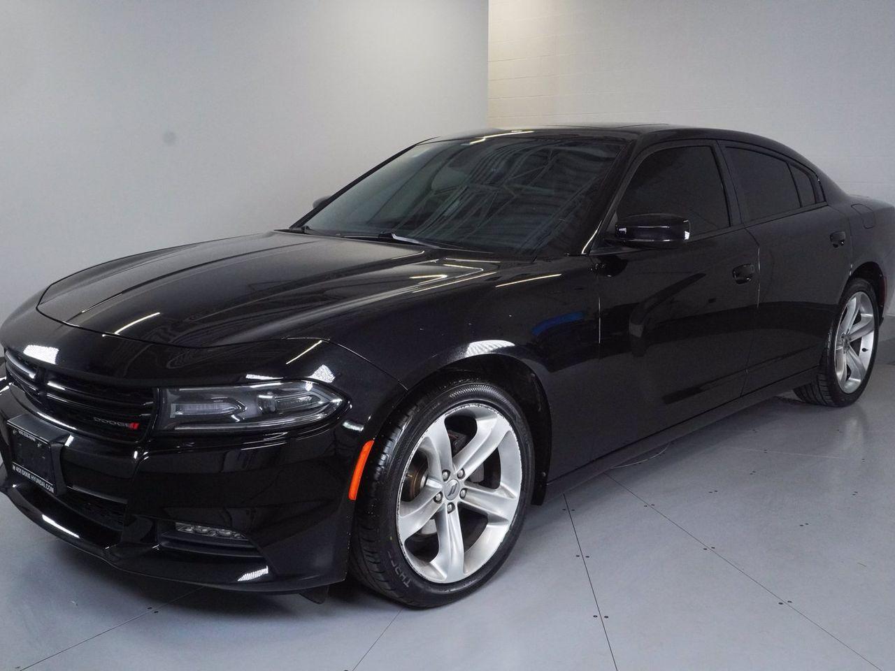 2017 Dodge Charger SXT-2