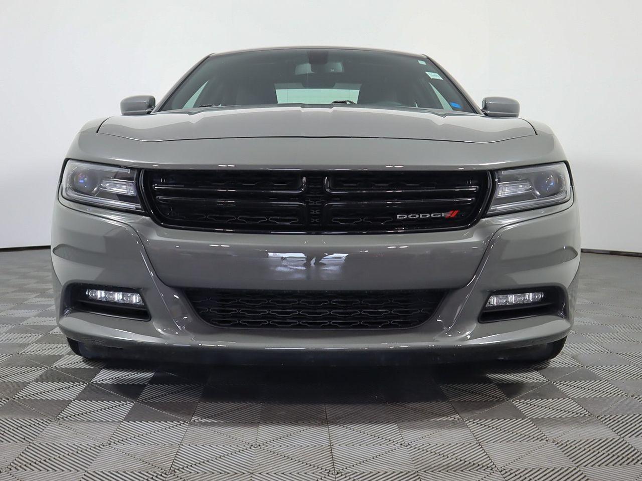 2017 Dodge Charger SXT-2