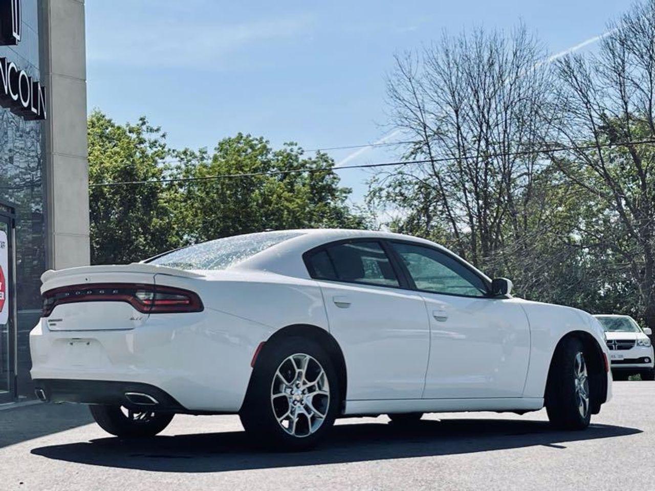 2017 Dodge Charger SXT-4