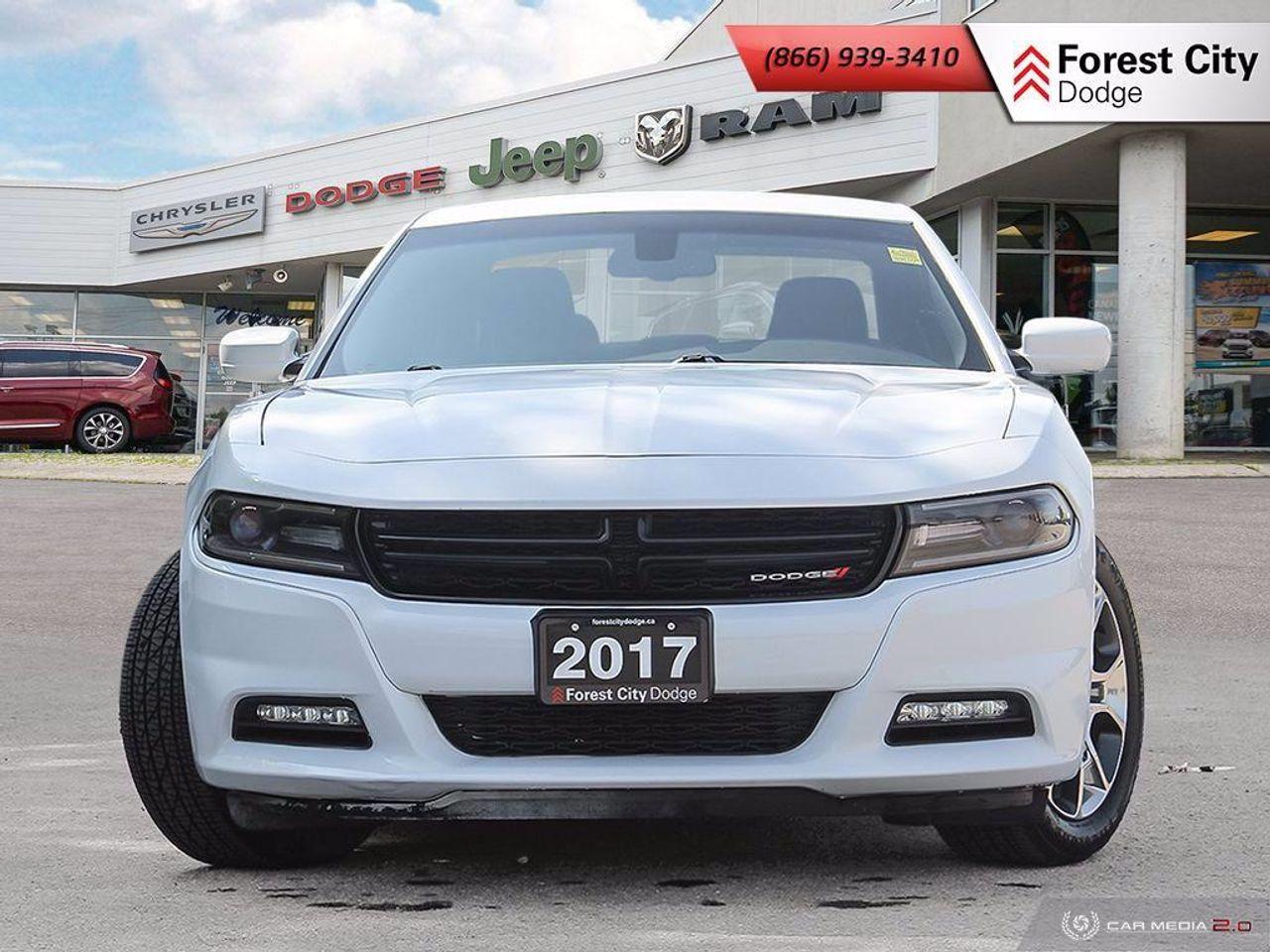 2017 Dodge Charger SXT-1